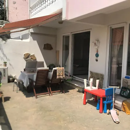 Bahceli Bogaz Manzarali Daire Apartament *