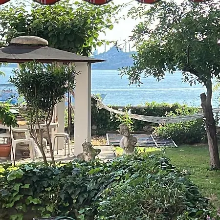 Bahceli Bogaz Manzarali Daire Appartement Istambul